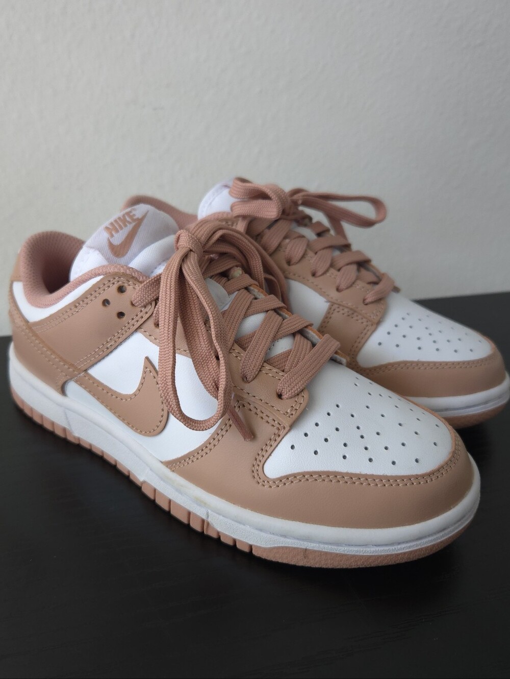 Nike Women’s SB Dunk Low Sneakers Rose Whisper DD1503 Size 5